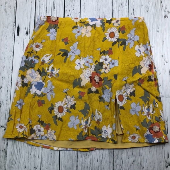 Sunday Best Skirt - Picture 1 of 1